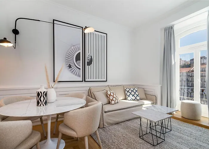 The Boulevard By The Good Neighbour In