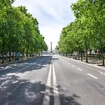 The Boulevard By The Good Neighbour In Appartement *